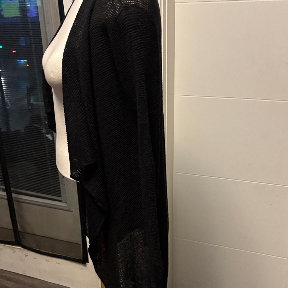 Monk & Lou Elegant Black Women's Sweater - Picture 6 of 8